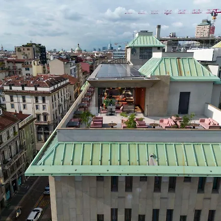 호텔 Radisson Collection Hotel, Santa Sofia 5*