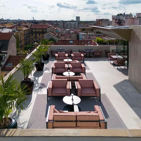 Radisson Collection Hotel, Santa Sofia 5* 밀라노