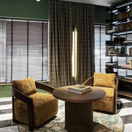 Radisson Collection Hotel, Santa Sofia 5* Mediolan