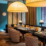 Radisson Collection Hotel, Santa Sofia ホテル ミラノ