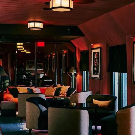 Radisson Collection Hotel, Santa Sofia 5*
