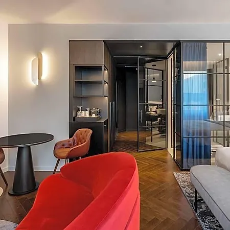 Ξενοδοχείο Radisson Collection Hotel, Santa Sofia