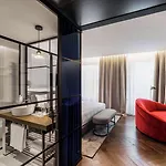 Radisson Collection Hotel, Santa Sofia 5*