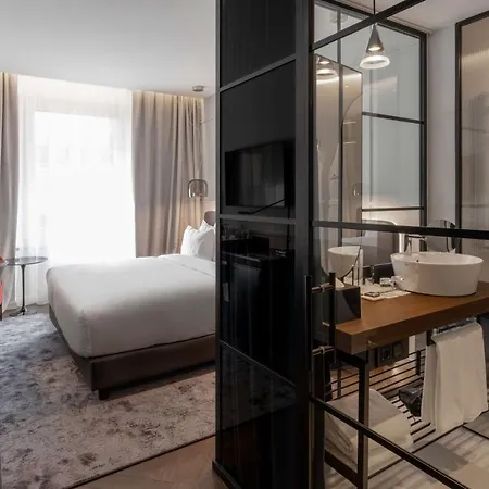 Radisson Collection Hotel, Santa Sofia Hotel Mediolan