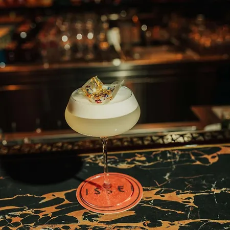 酒店 Radisson Collection Hotel, Santa Sofia 5*