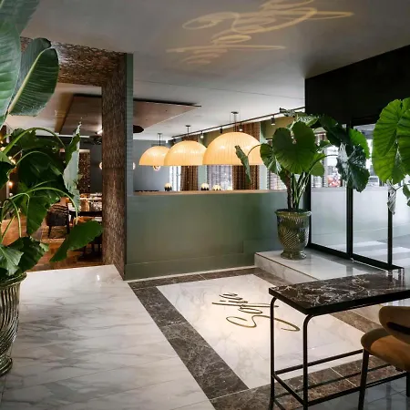 Radisson Collection Hotel, Santa Sofia فندق 5*