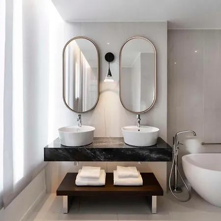 Hotel Radisson Collection Hotel, Santa Sofia Milaan