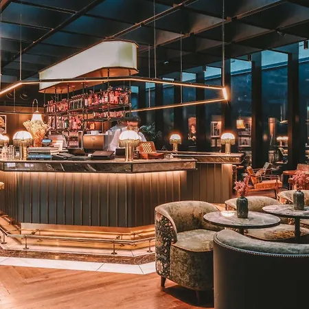 ホテル Radisson Collection Hotel, Santa Sofia 5*