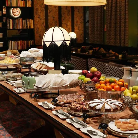 Radisson Collection Hotel, Santa Sofia Hotel